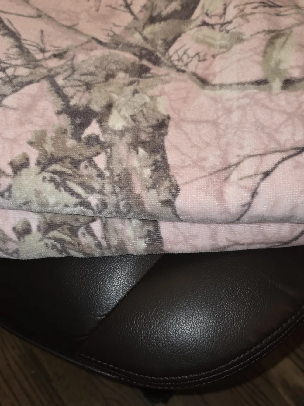 Rachel Zoe Pink Camouflage Bath Towel Set
